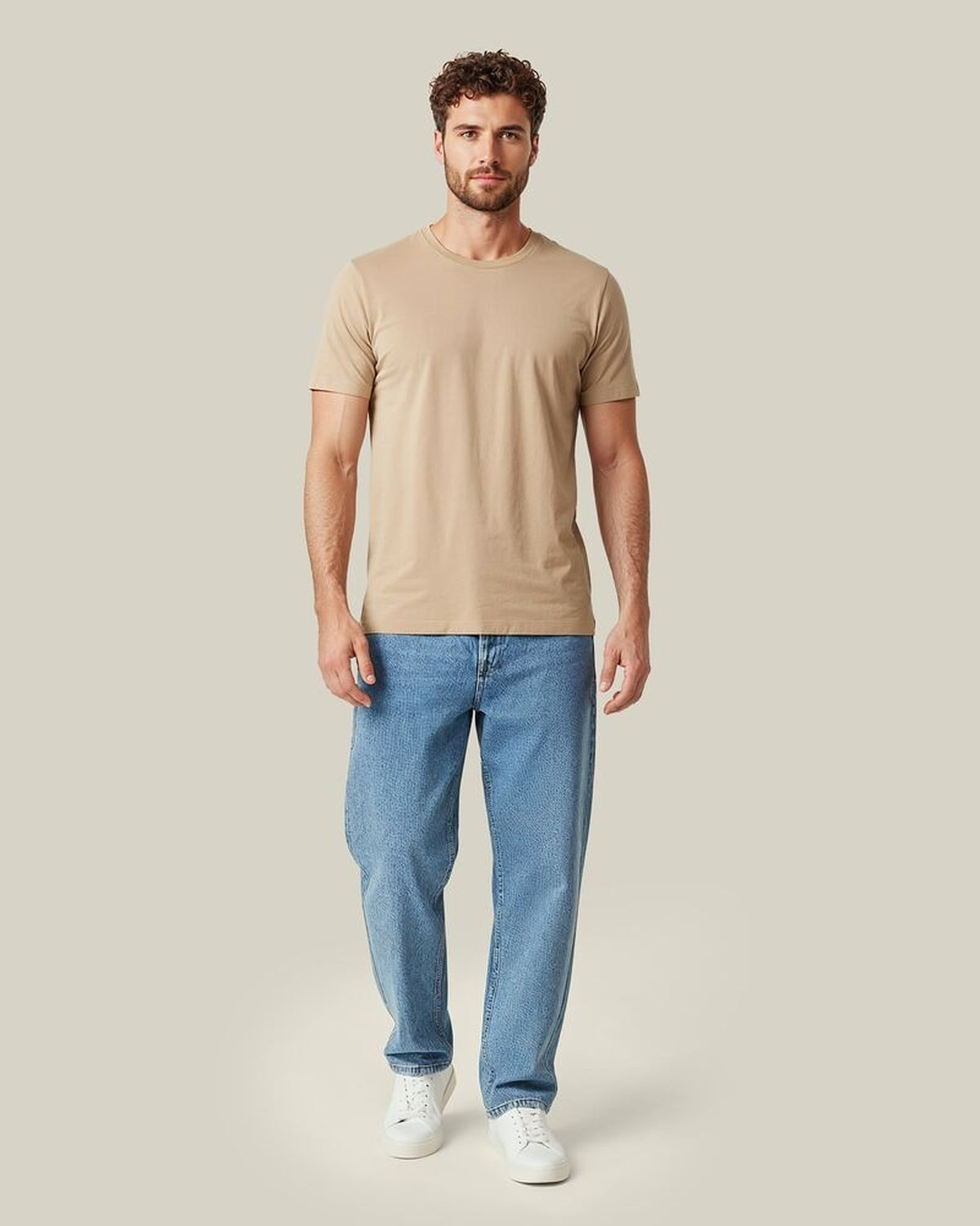 3410010_179_1_3410010_3410010-179_Model_20T-shirt_20Regular_20Fit_LATTE_202.jpg