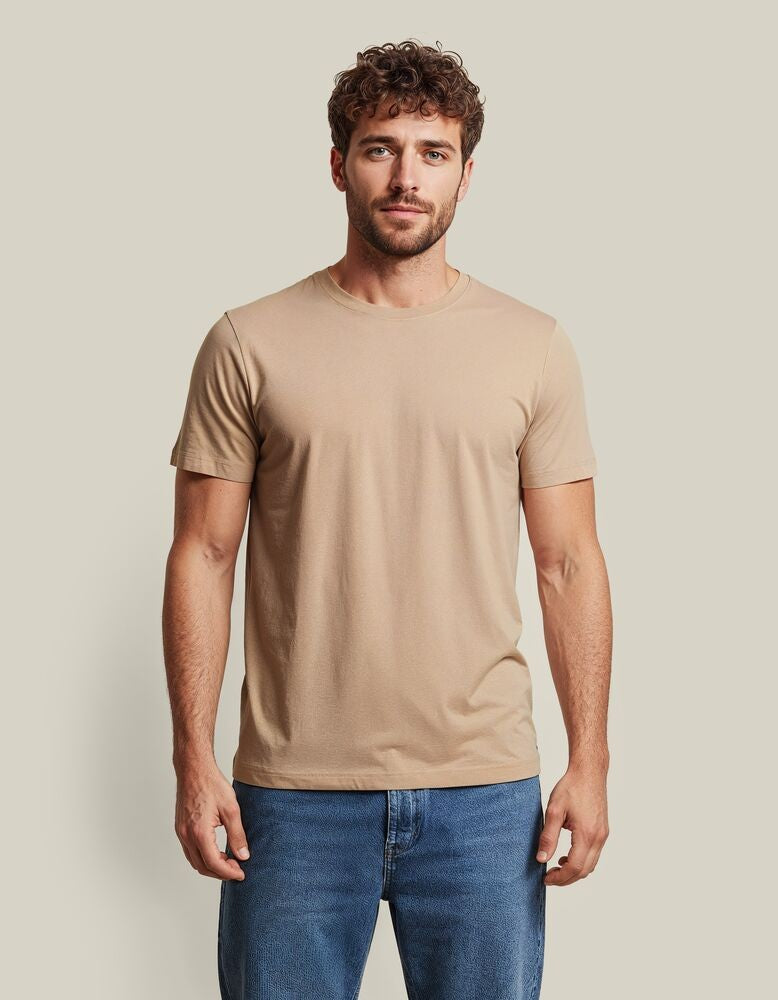 3410010_179_5_3410010_3410010-179_Model_20T-shirt_20Regular_20Fit_LATTE.jpg