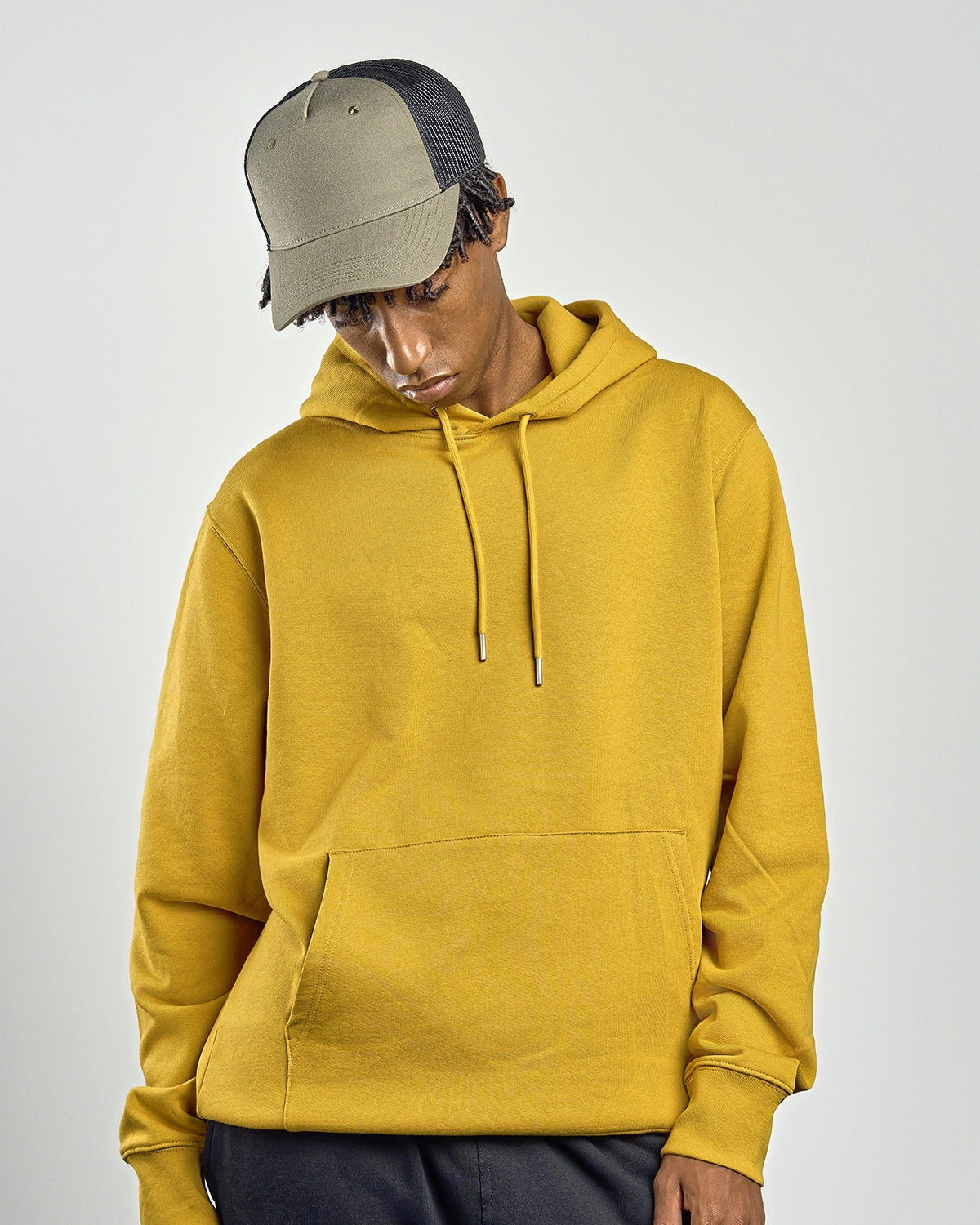 AT107_khaki_1.jpg