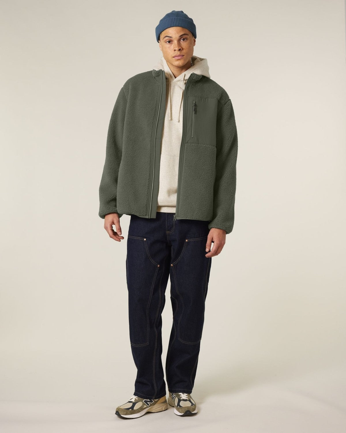 STJU248_C223_Front_Main_Studio_0.jpg