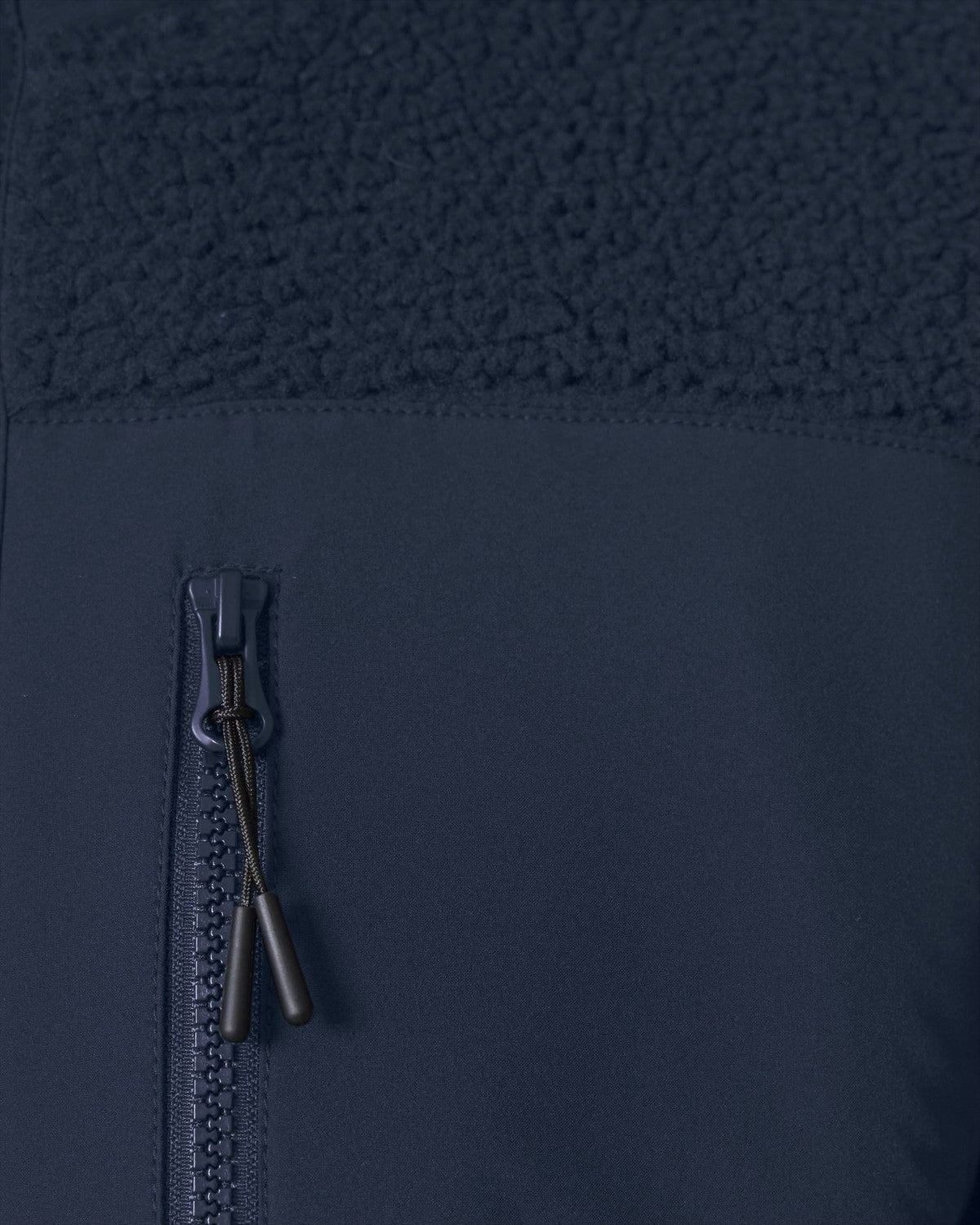 STJU248_C727_Front_Detail_Studio_2.jpg