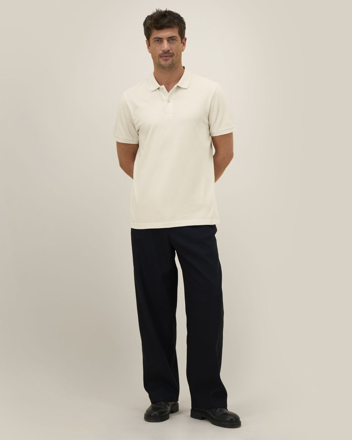 STPM224_C054_Front_Businesswear_Studio_10.jpg