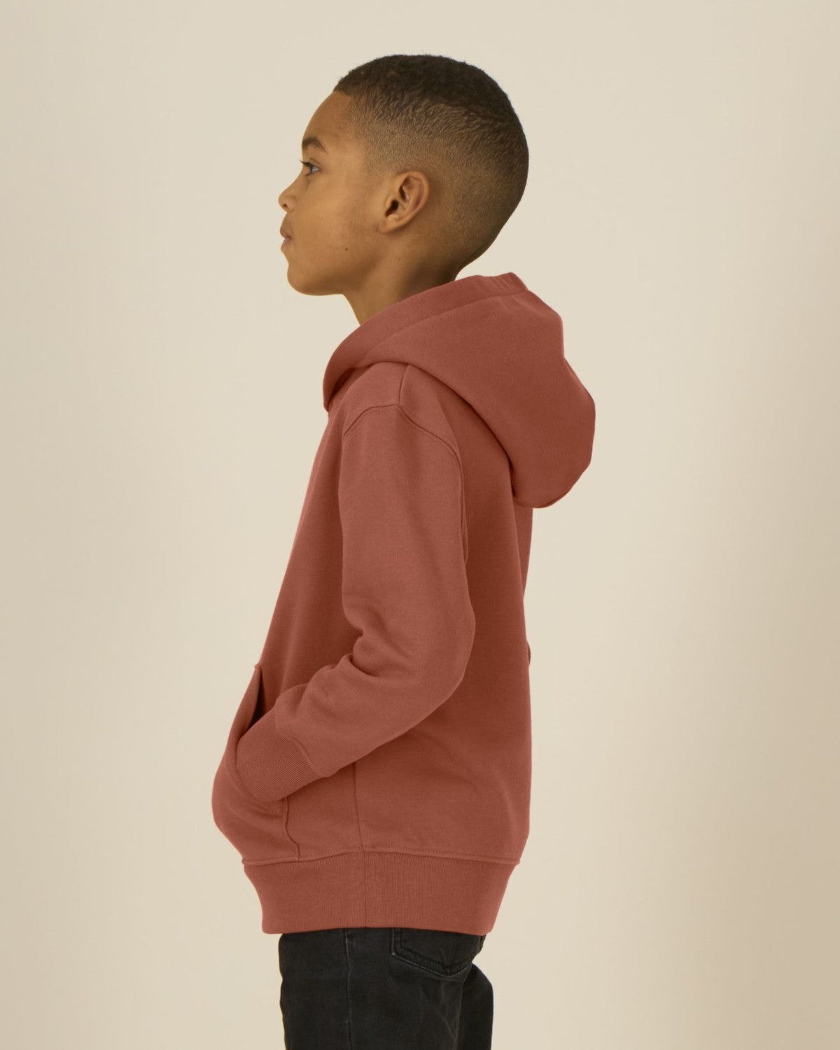 STSK180_C730_Front_Main_Studio_3.jpg