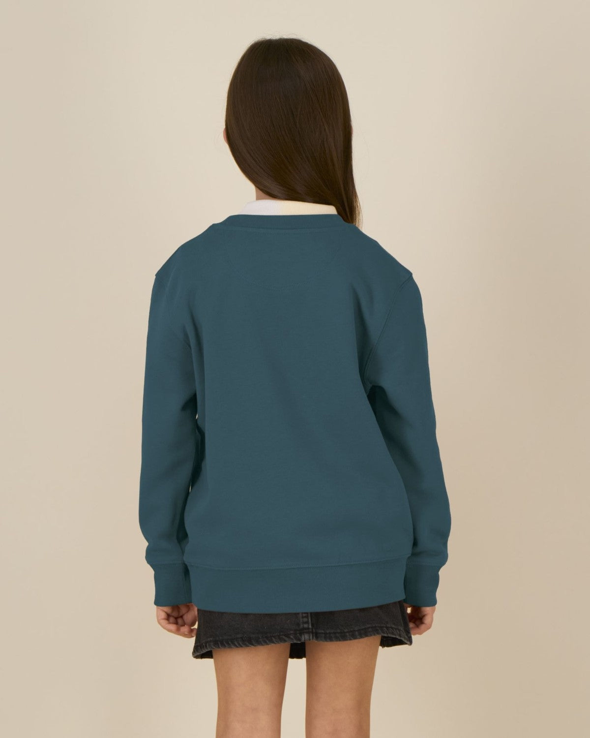 STSK181_C702_Back_Main_Studio_5.jpg