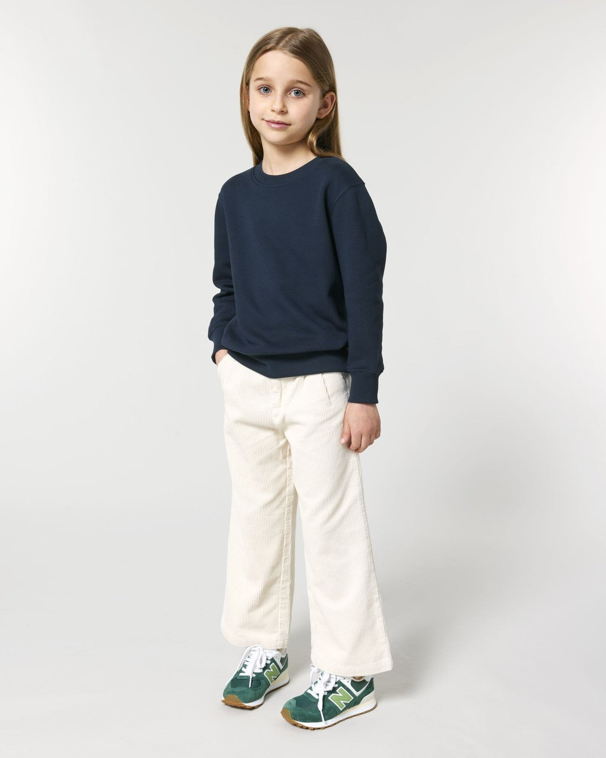 STSK181_C727_Front_Main_Studio_5.jpg