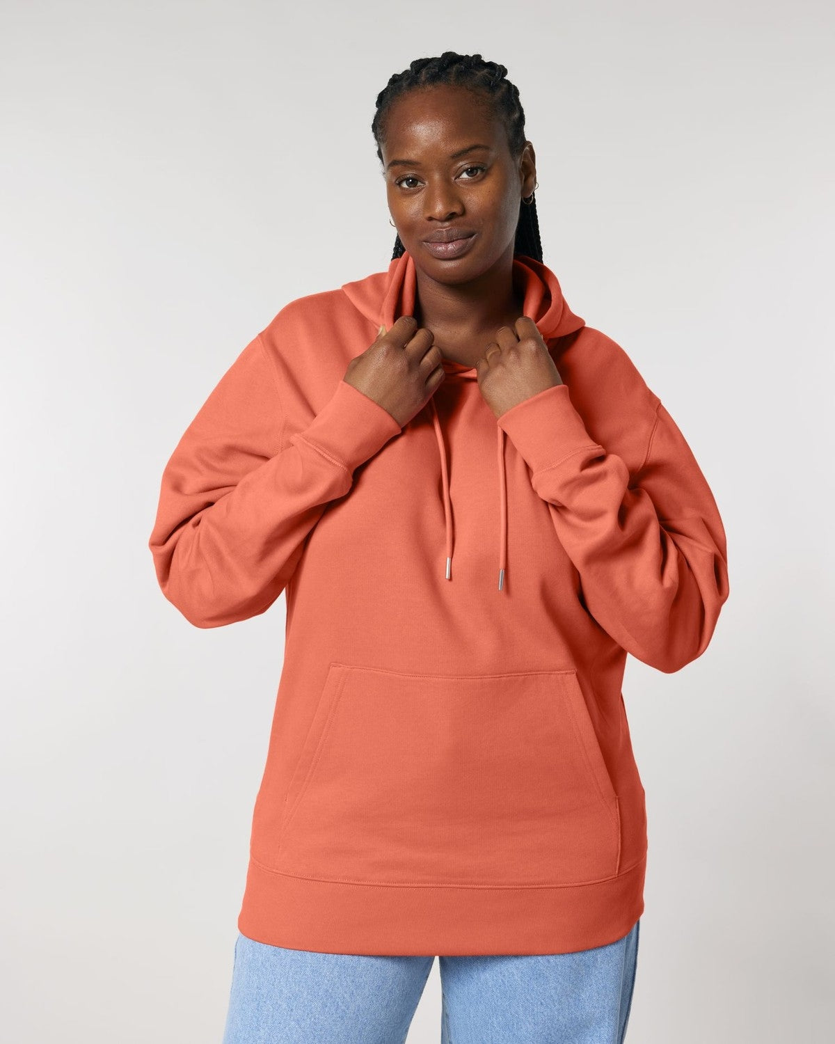 STSU177_C143_Front_Main_Studio_5.jpg