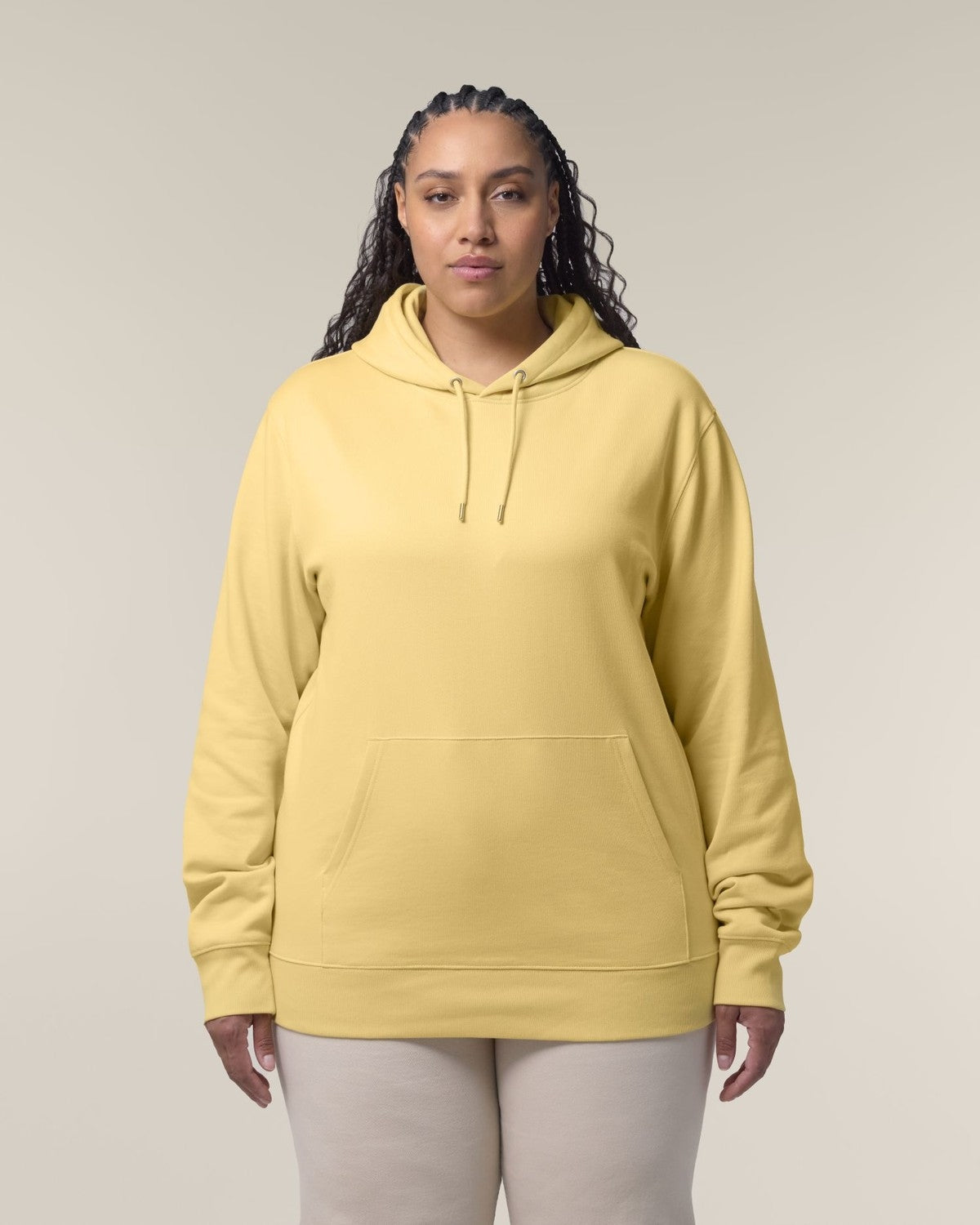 STSU177_C356_Front_Main_Studio_6.jpg
