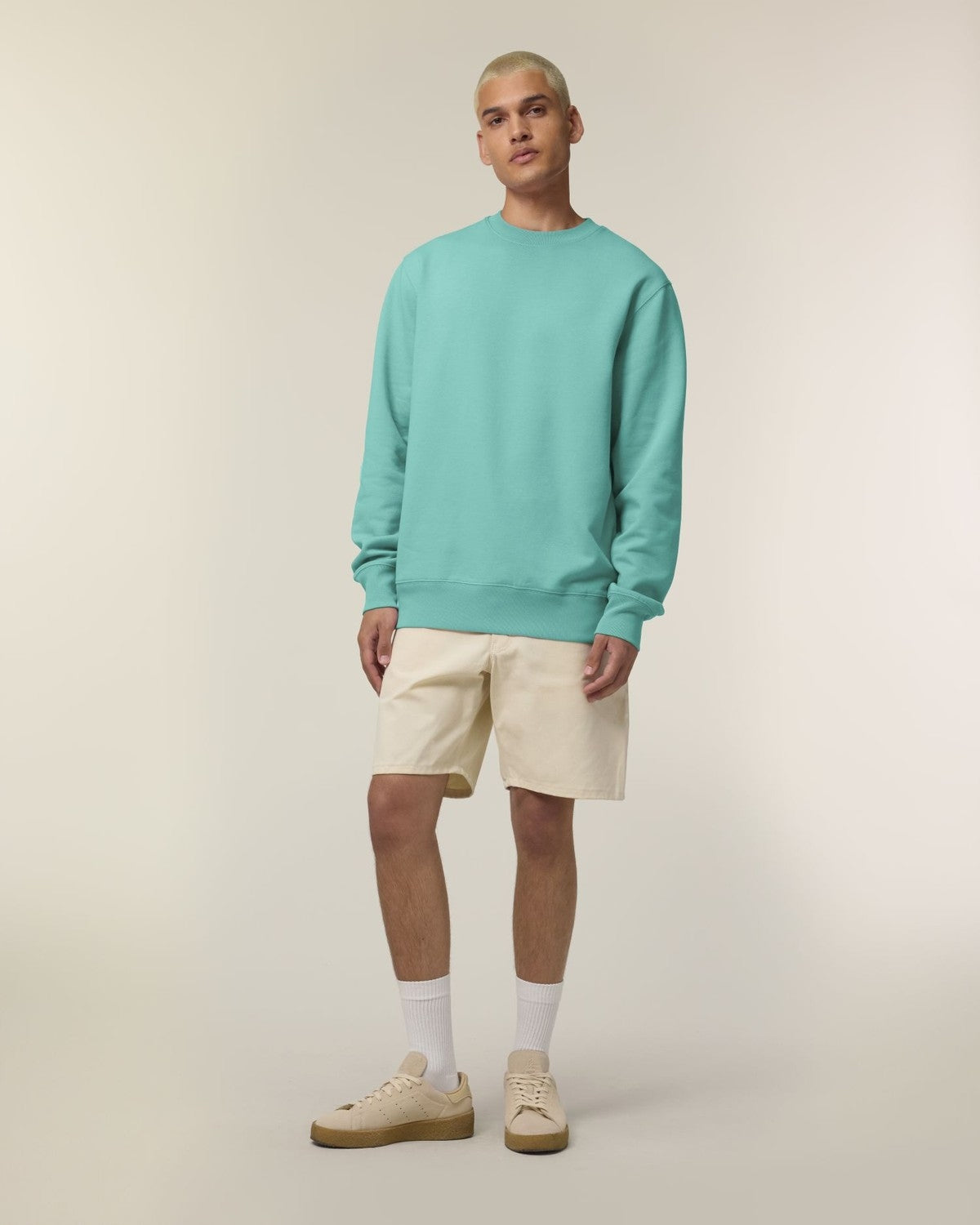 STSU178_C357_Front_Main_Studio_0.jpg