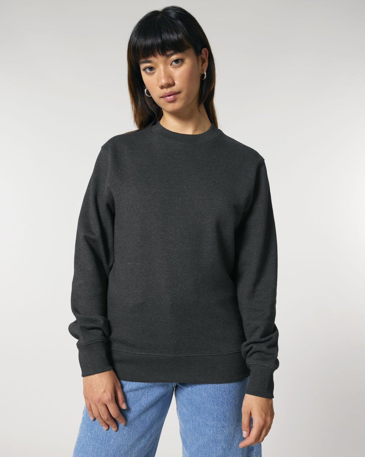 STSU178_C651_Front_Main_Studio_5.jpg