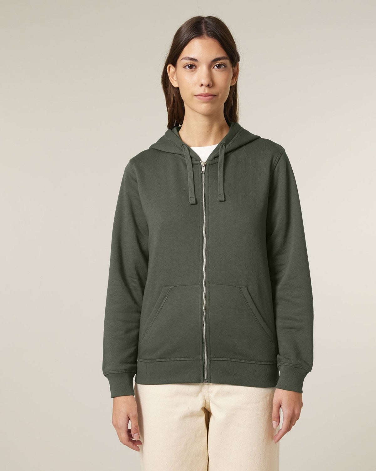 STSU205_C223_Front_Businesswear_Studio_6.jpg