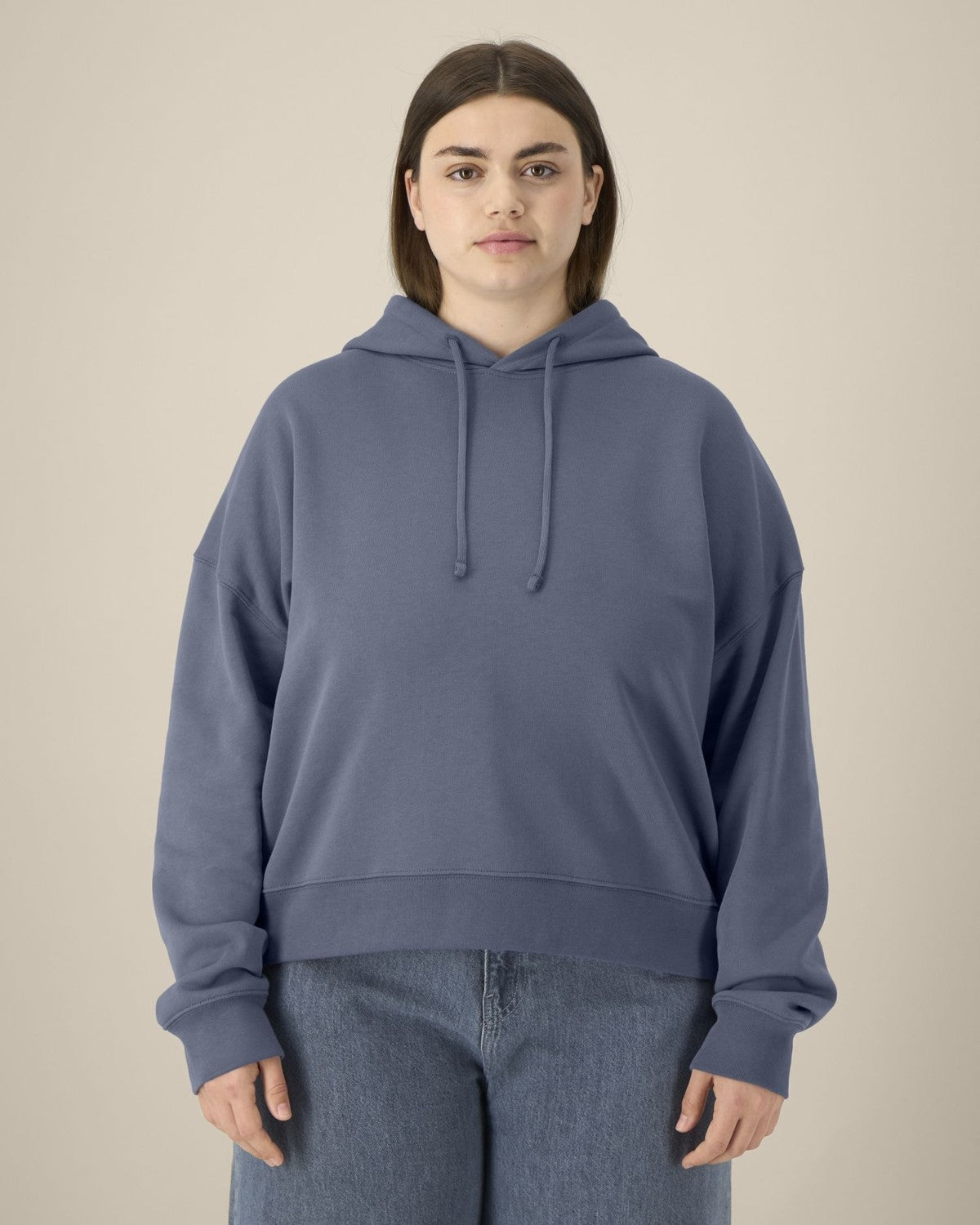 STSW213_C156_Front_Main_Studio_6.jpg