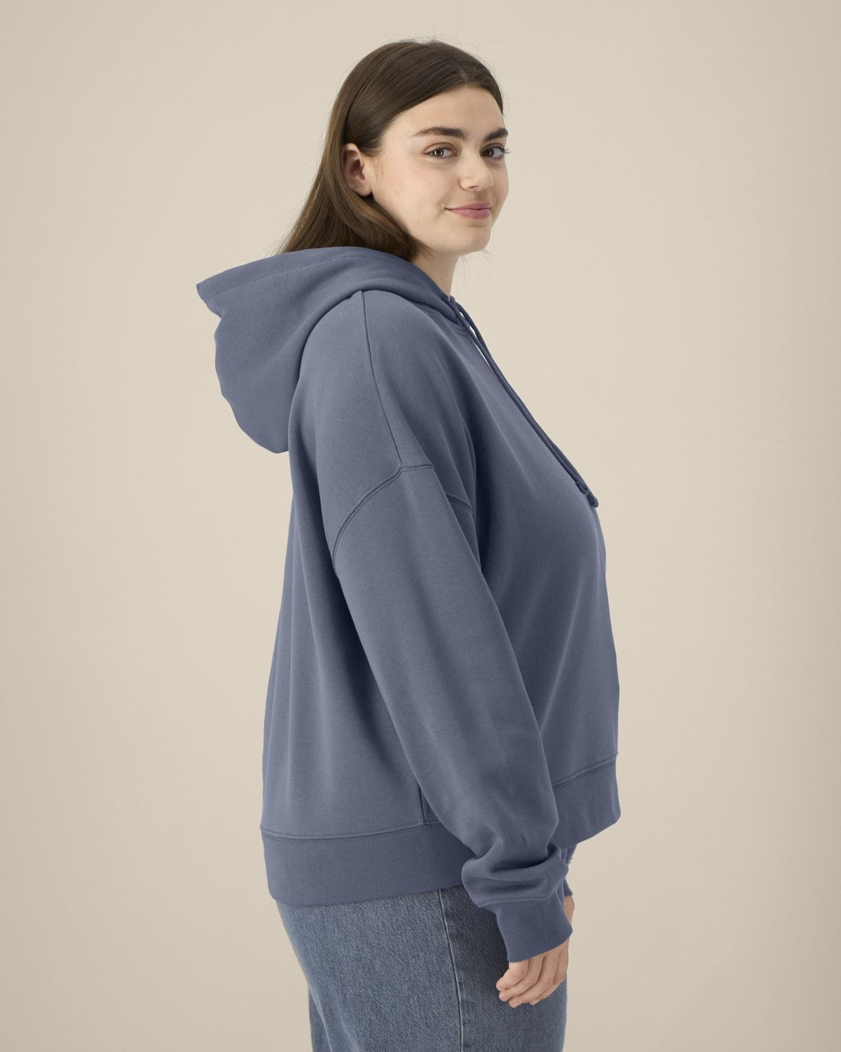 STSW213_C156_Front_Main_Studio_9.jpg