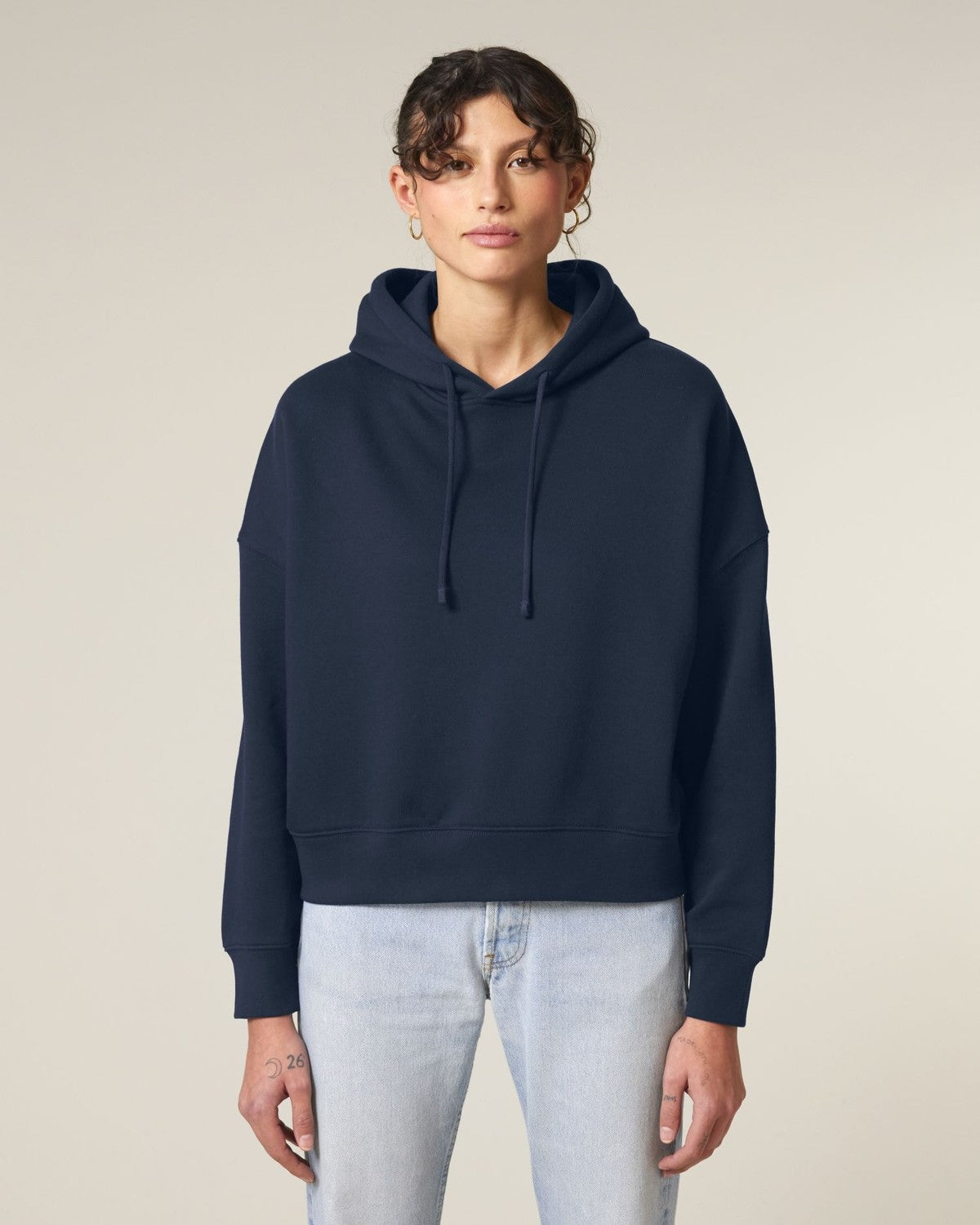 STSW213_C727_Front_Main_Studio_6.jpg