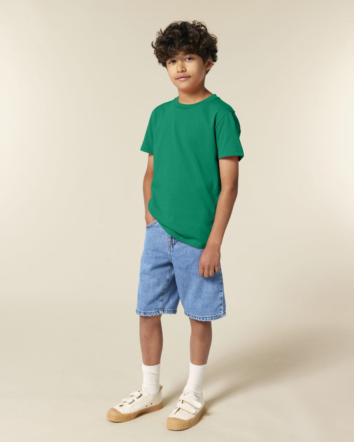 STTK184_C137_Front_Main_Studio_10.jpg