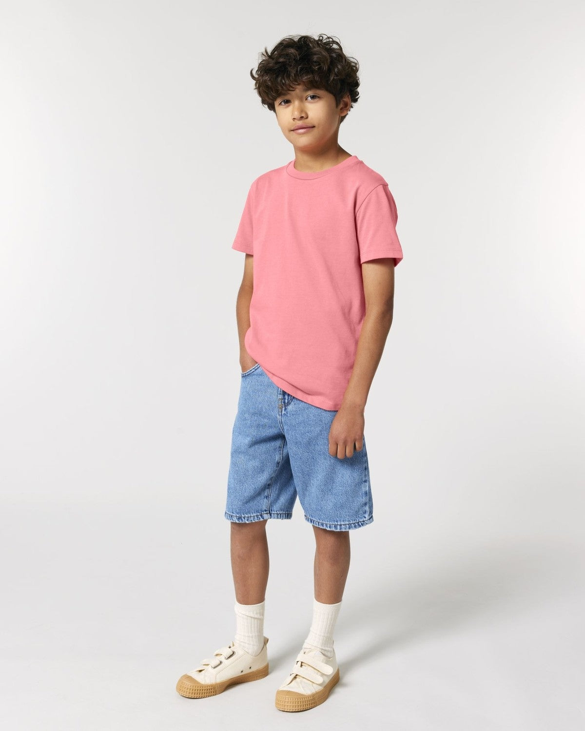 STTK184_C360_Front_Main_Studio_0.jpg
