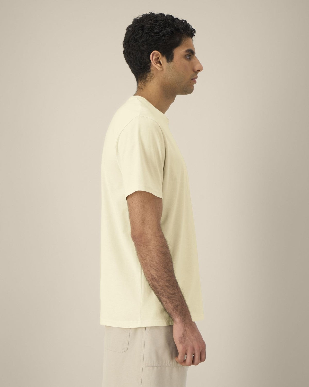 STTU169_C155_Front_Main_Studio_4.jpg