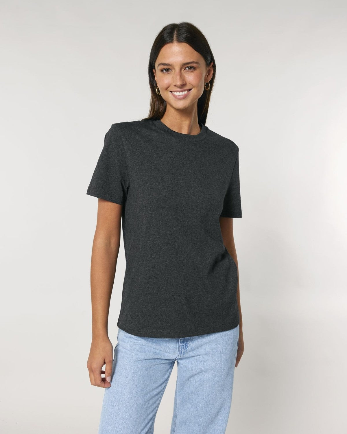 STTU169_C651_Front_Main_Studio_5.jpg
