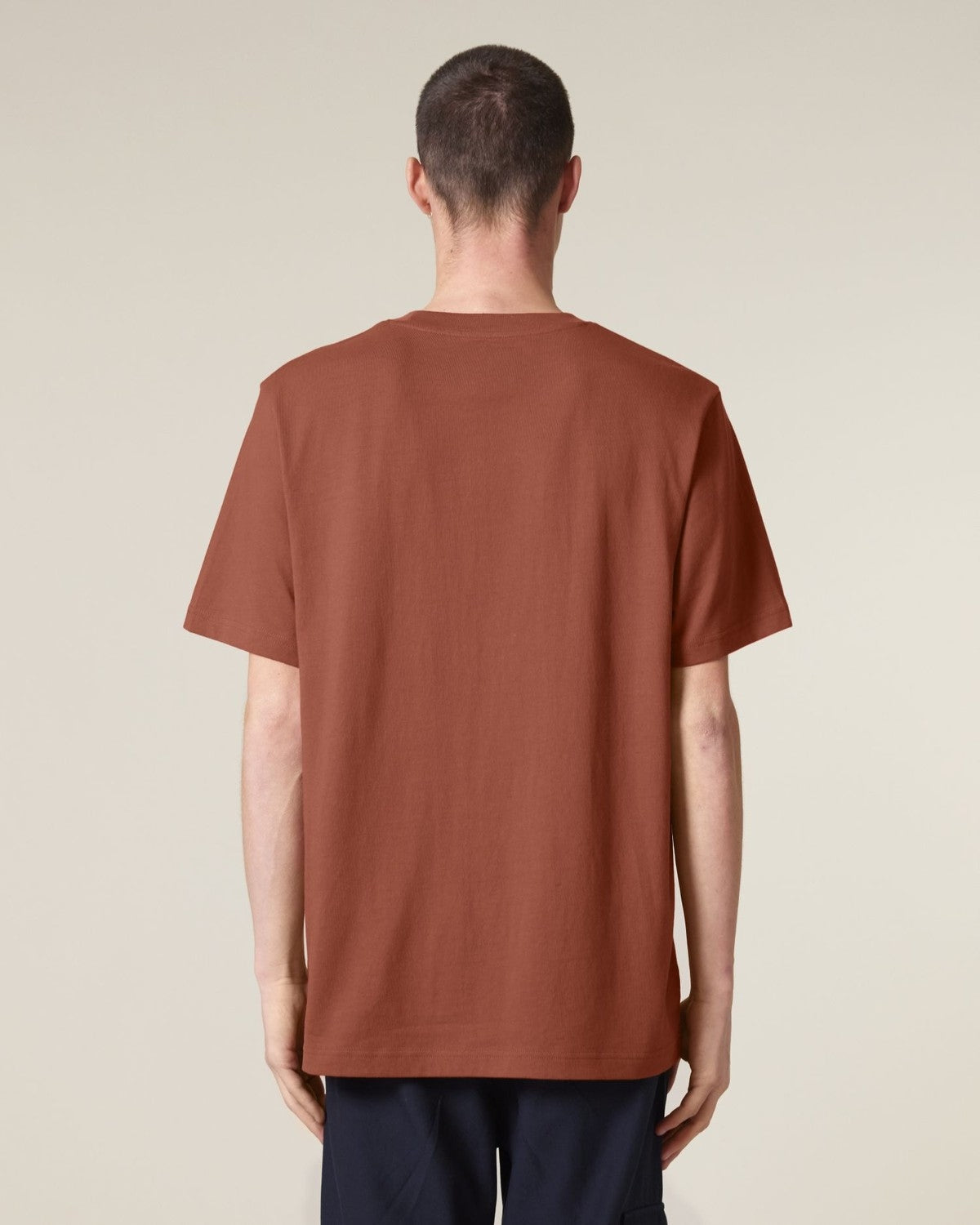STTU171_C730_Back_Main_Studio_0.jpg