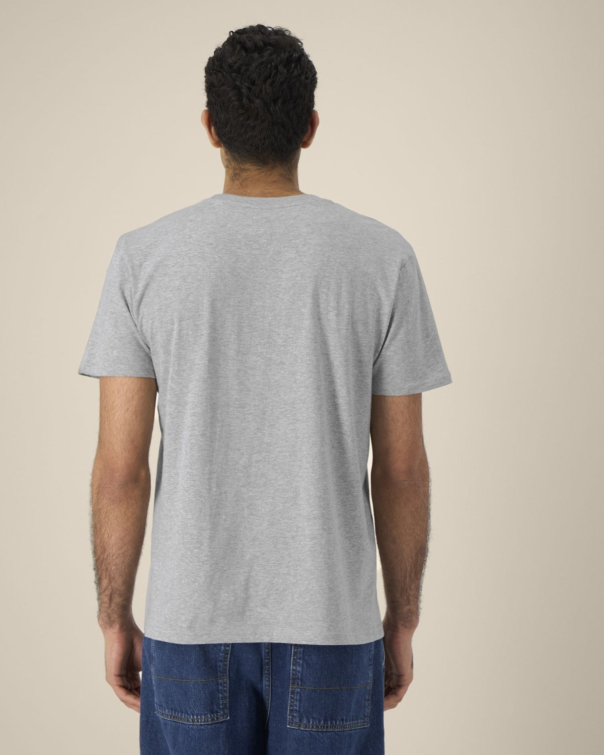 STTU758_C250_Back_Main_Studio_0.jpg