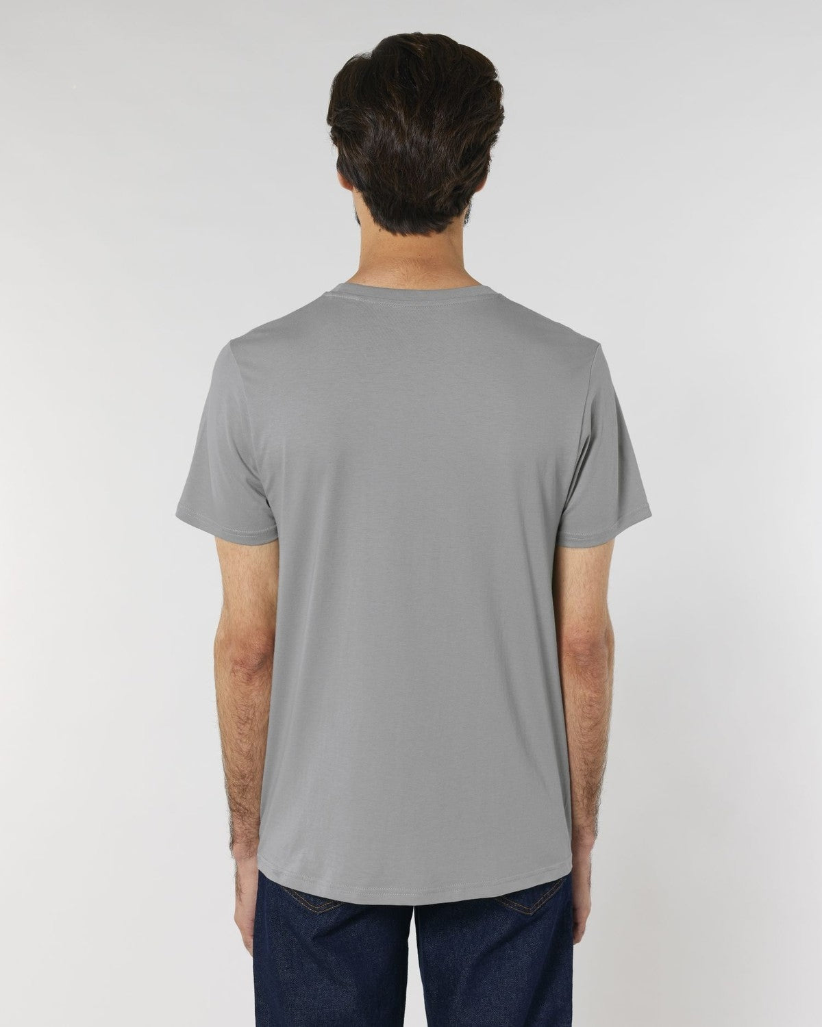 STTU758_C251_Back_Main_Studio_0.jpg