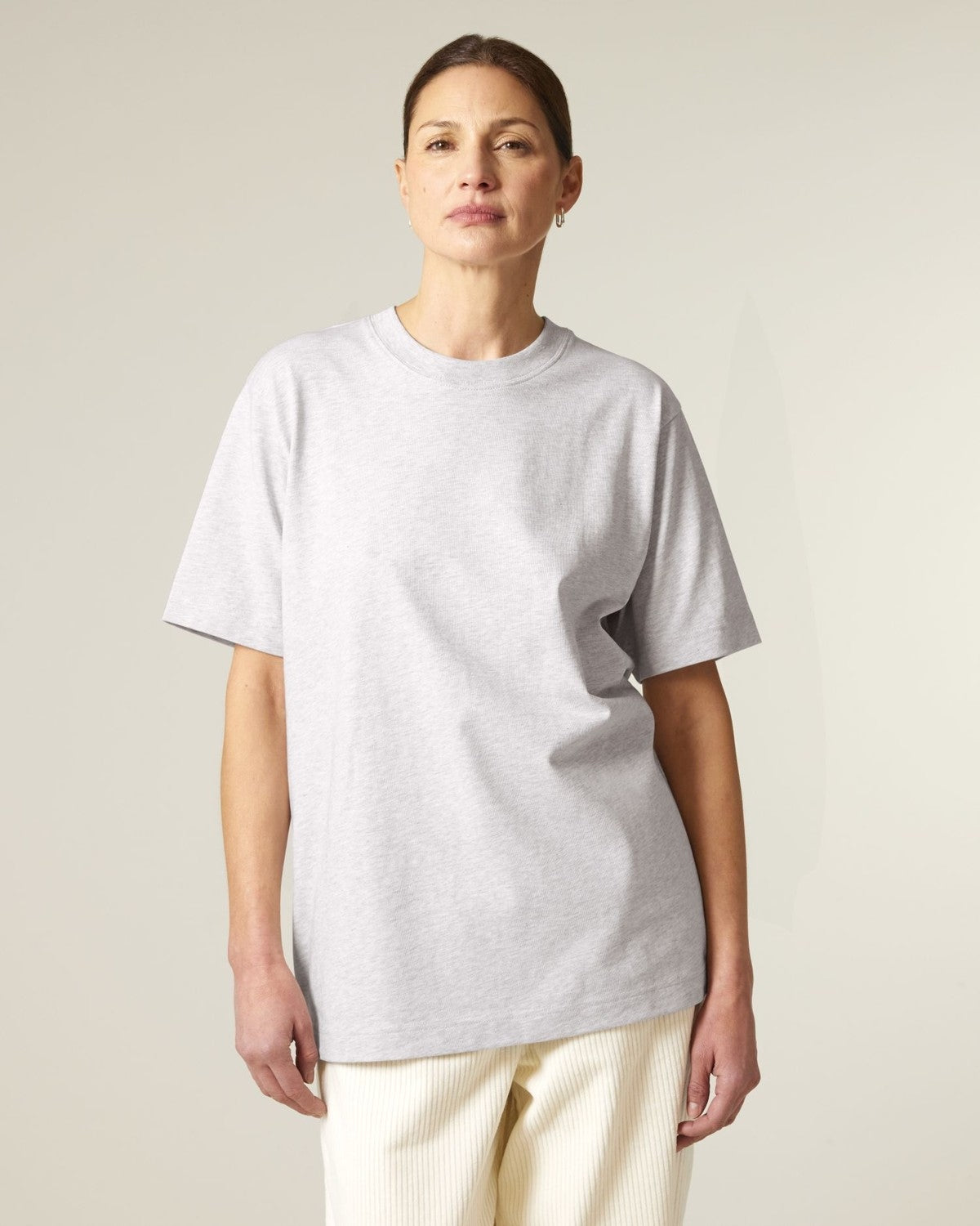 STTU788_C146_Front_Main_Studio_5.jpg