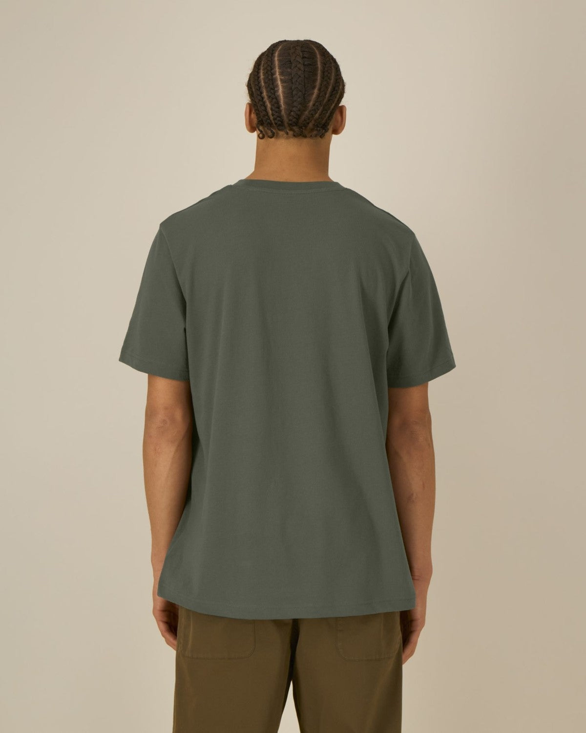 STTU788_C223_Back_Main_Studio_10.jpg
