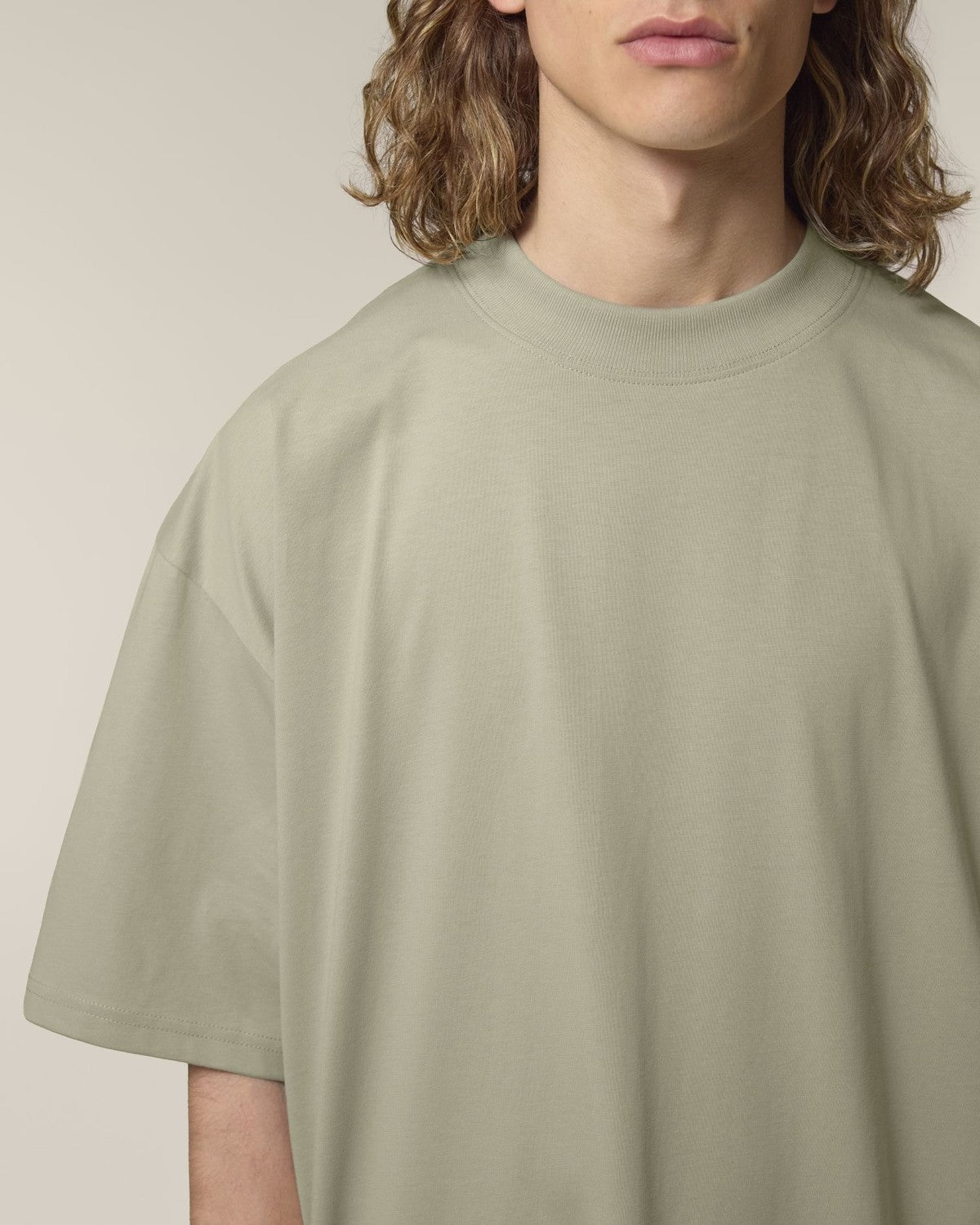 STTU959_C358_Front_Detail_Studio_0.jpg
