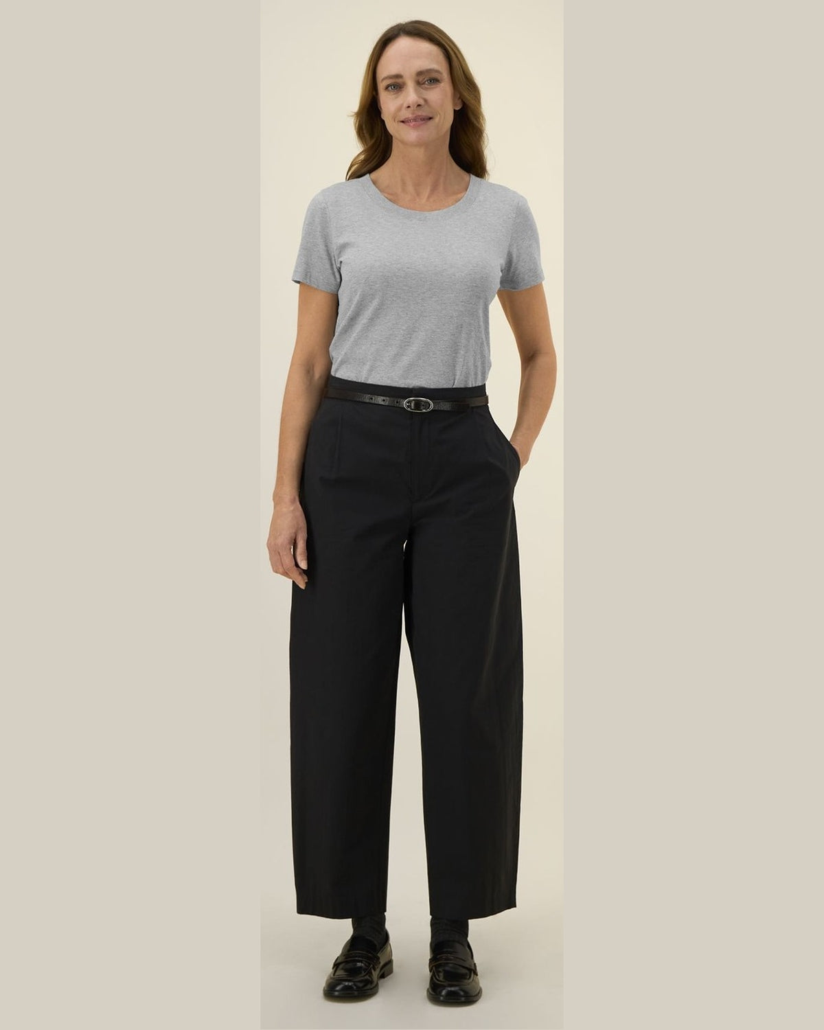 STTW079_C250_Front_Businesswear_Studio_7.jpg