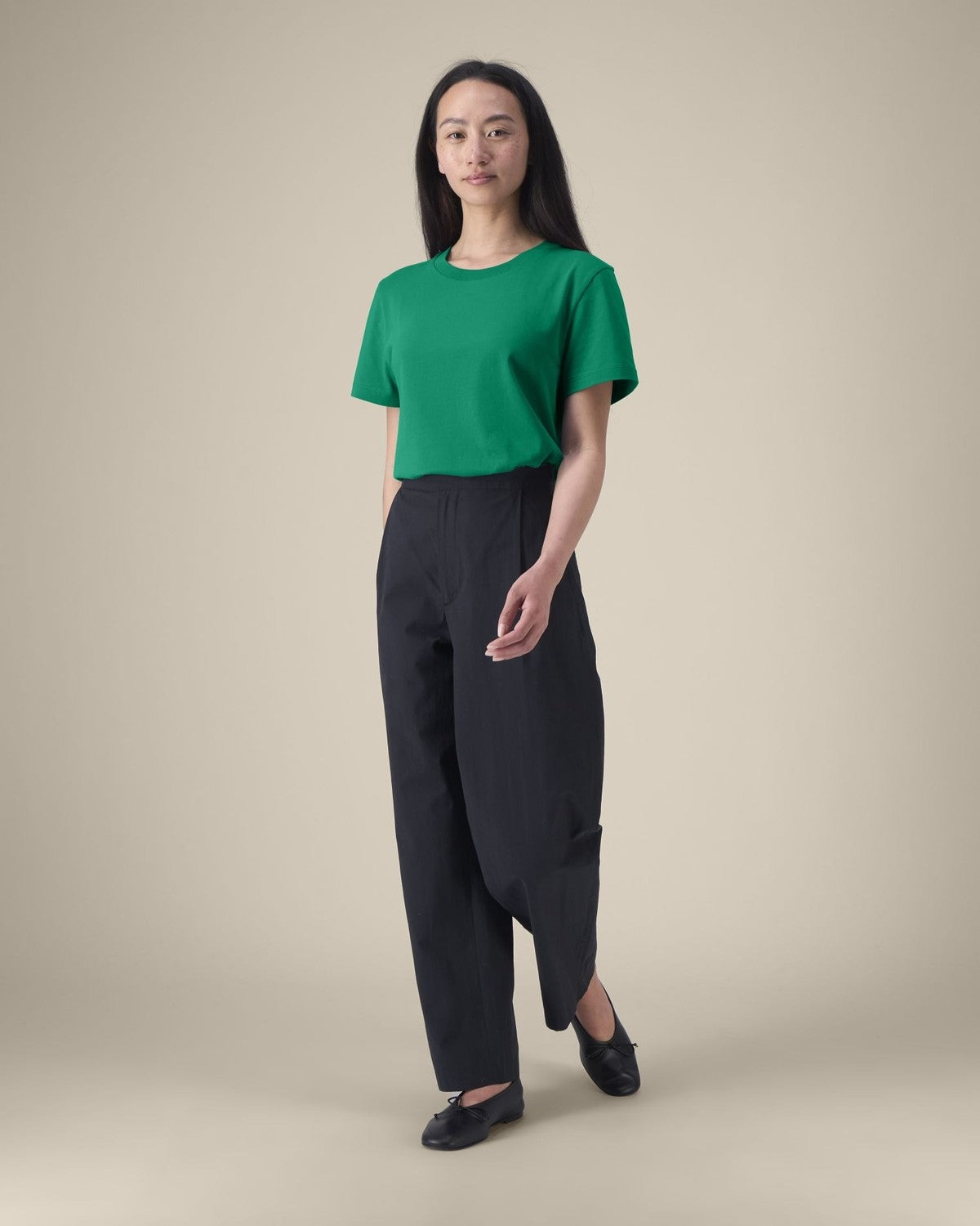 STTW172_C137_Front_Main_Studio_5.jpg