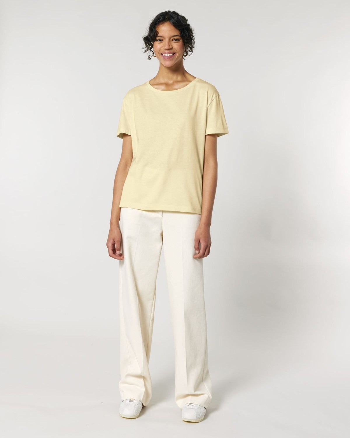 STTW173_C078_Front_Main_Studio_5.jpg