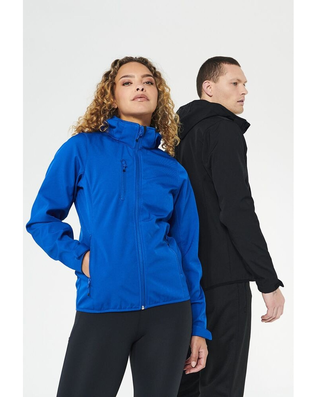 0200912_product_0200912_0200917_ClassicSoftshellHoody_ClassicSoftshellHoodyWoman_ss26_v3_20copy.jpg