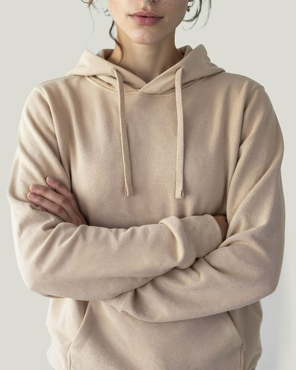 3440010_179_4_3440010_3440010-179_Model_20Hoodie_20Regular_20Fit_LATTE.jpg