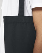 STAU760_C002_Front_Detail_Studio_0.jpg