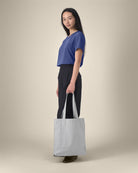 STAU760_C250_Front_Main_Studio_5.jpg