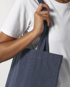 STAU760_C591_Front_Detail_Studio_5.jpg
