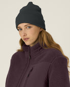 STAU772_C002_Front_Detail_Studio_1.jpg