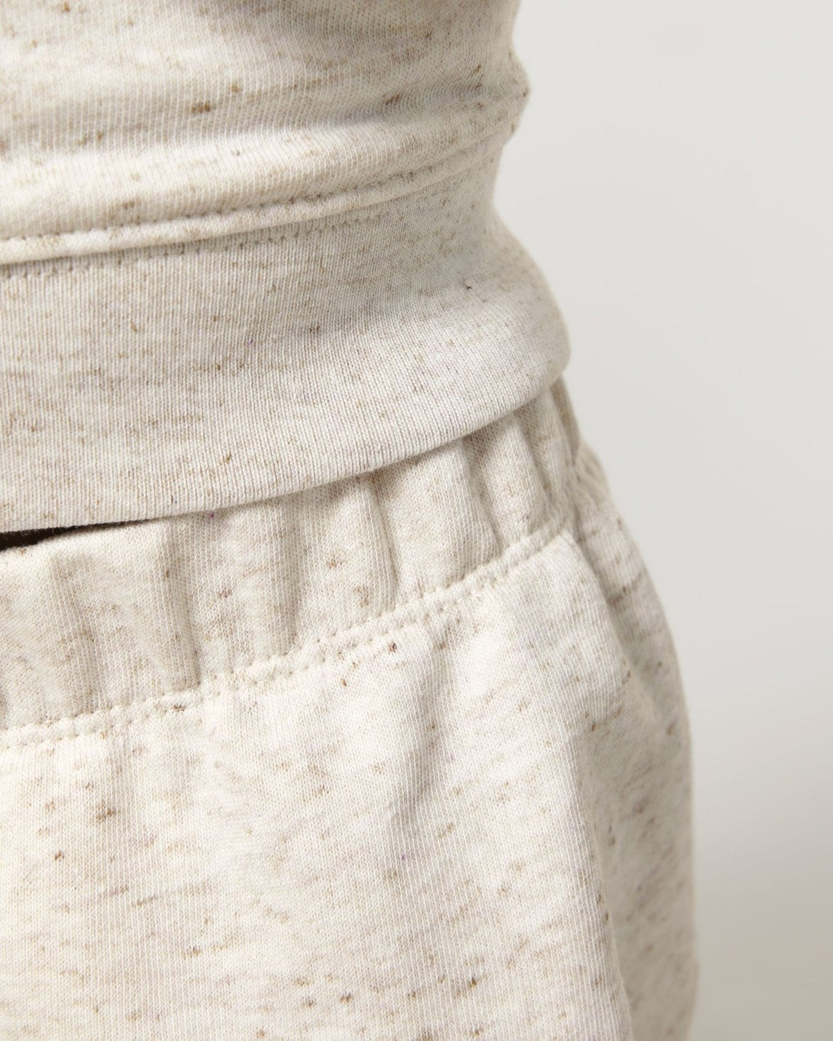 STBB187_C147_Front_Detail_Studio_0.jpg