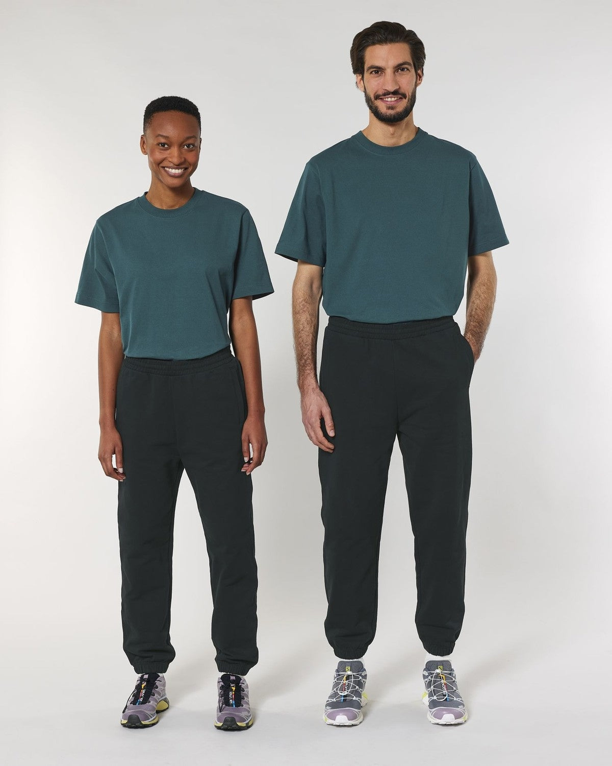 STBU157_C002_Front_Main_Duo_0.jpg