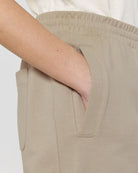 STBU157_C028_Front_Detail_Studio_5.jpg