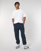 STBU157_C727_Front_Main_Studio_0.jpg