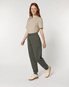 STBU185_C223_Front_Main_Studio_5.jpg