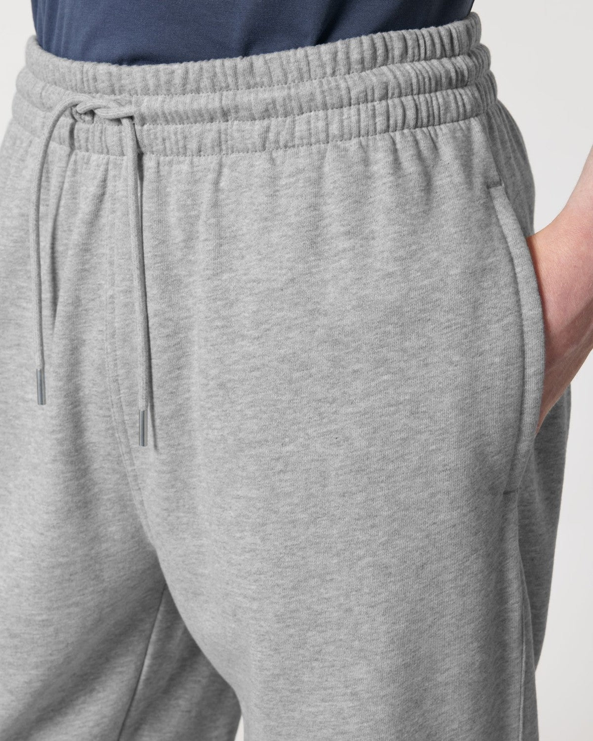 STBU185_C250_Front_Detail_Studio_0.jpg