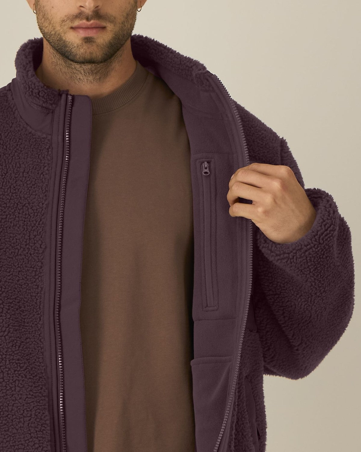 STJU248_C116_Front_Detail_Studio_2.jpg