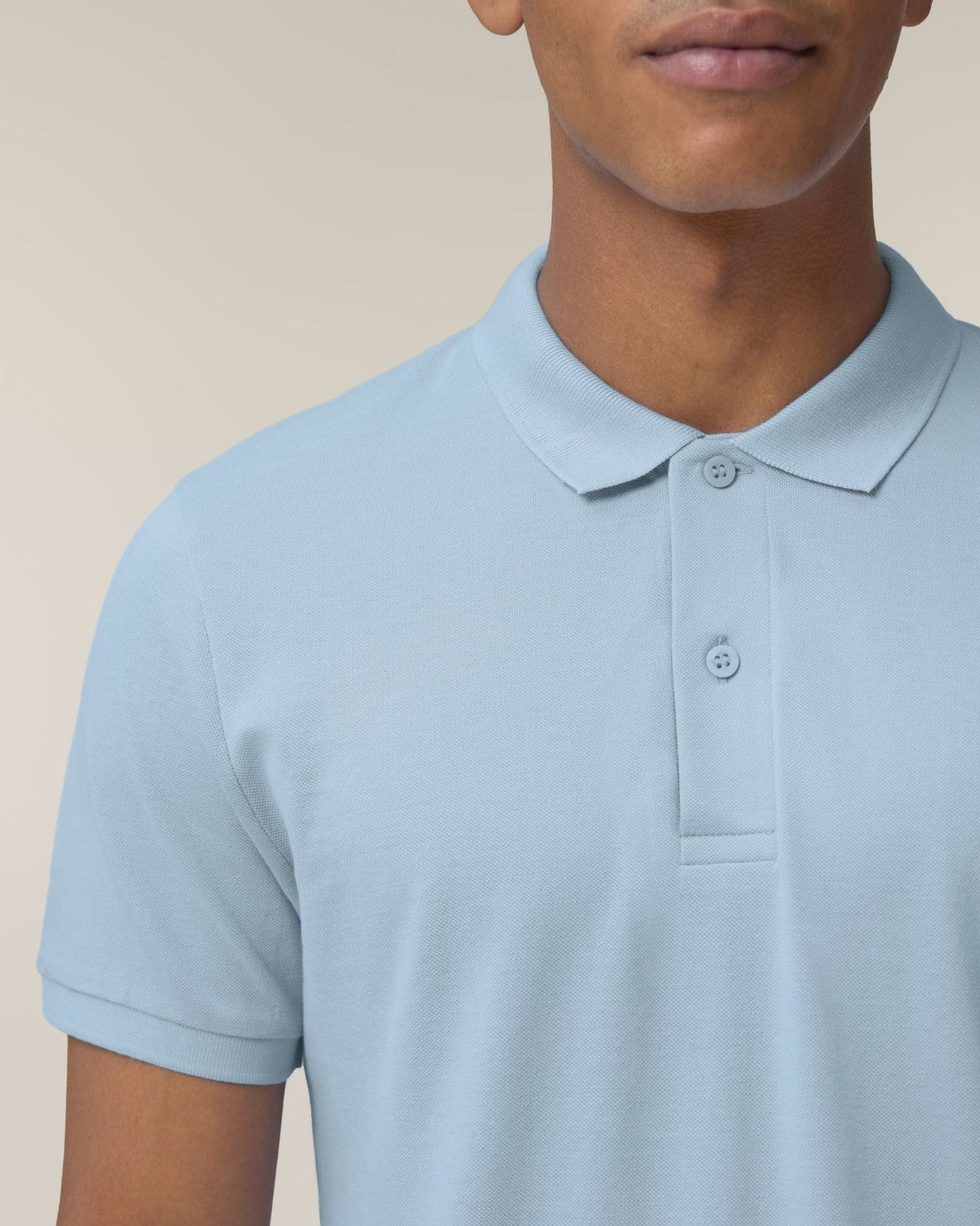 STPM224_C232_Front_Detail_Studio_0.jpg