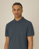 STPM224_C715_Front_Detail_Studio_10.jpg