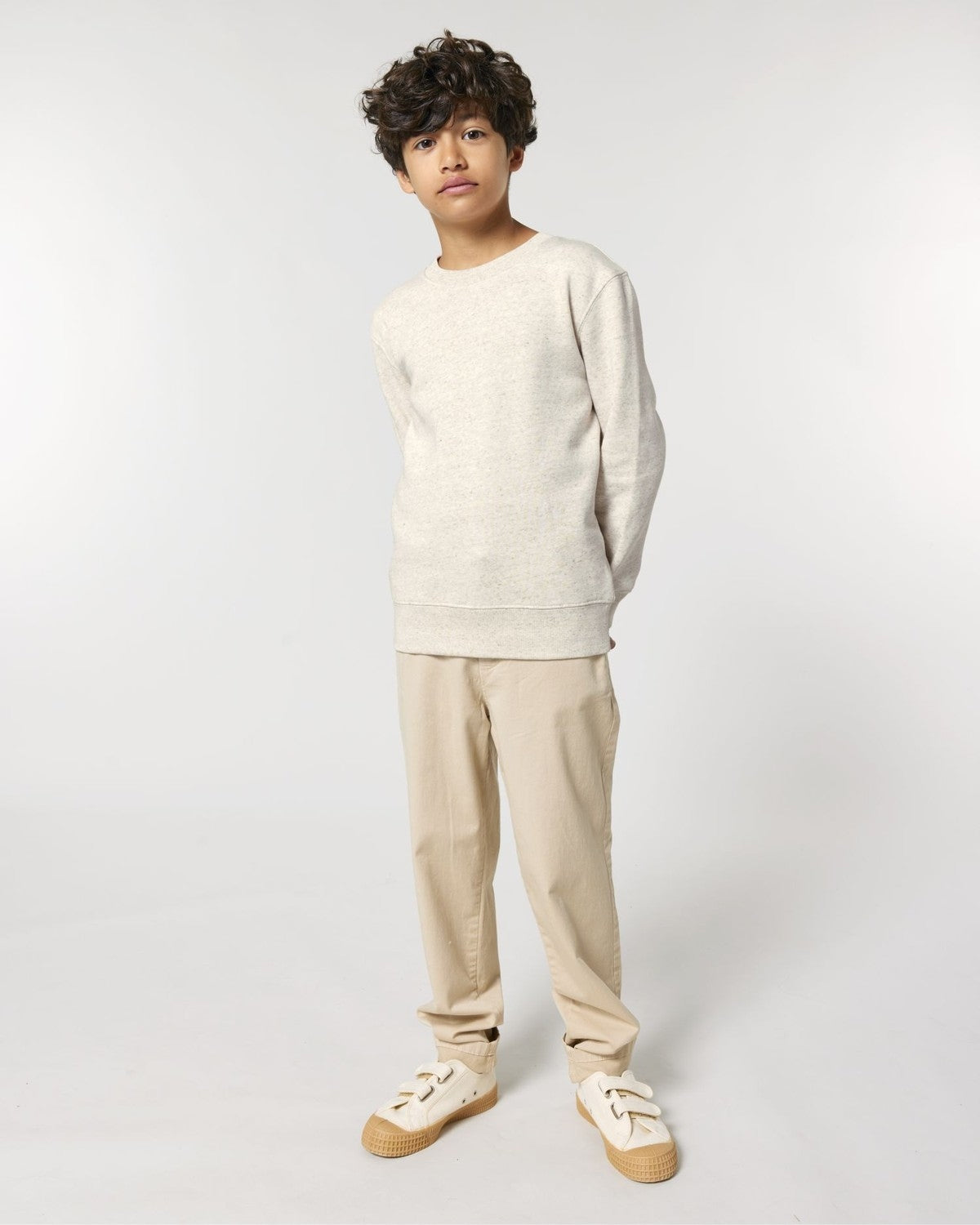 STSK181_C147_Front_Main_Studio_0.jpg