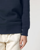 STSK181_C727_Front_Detail_Studio_6.jpg