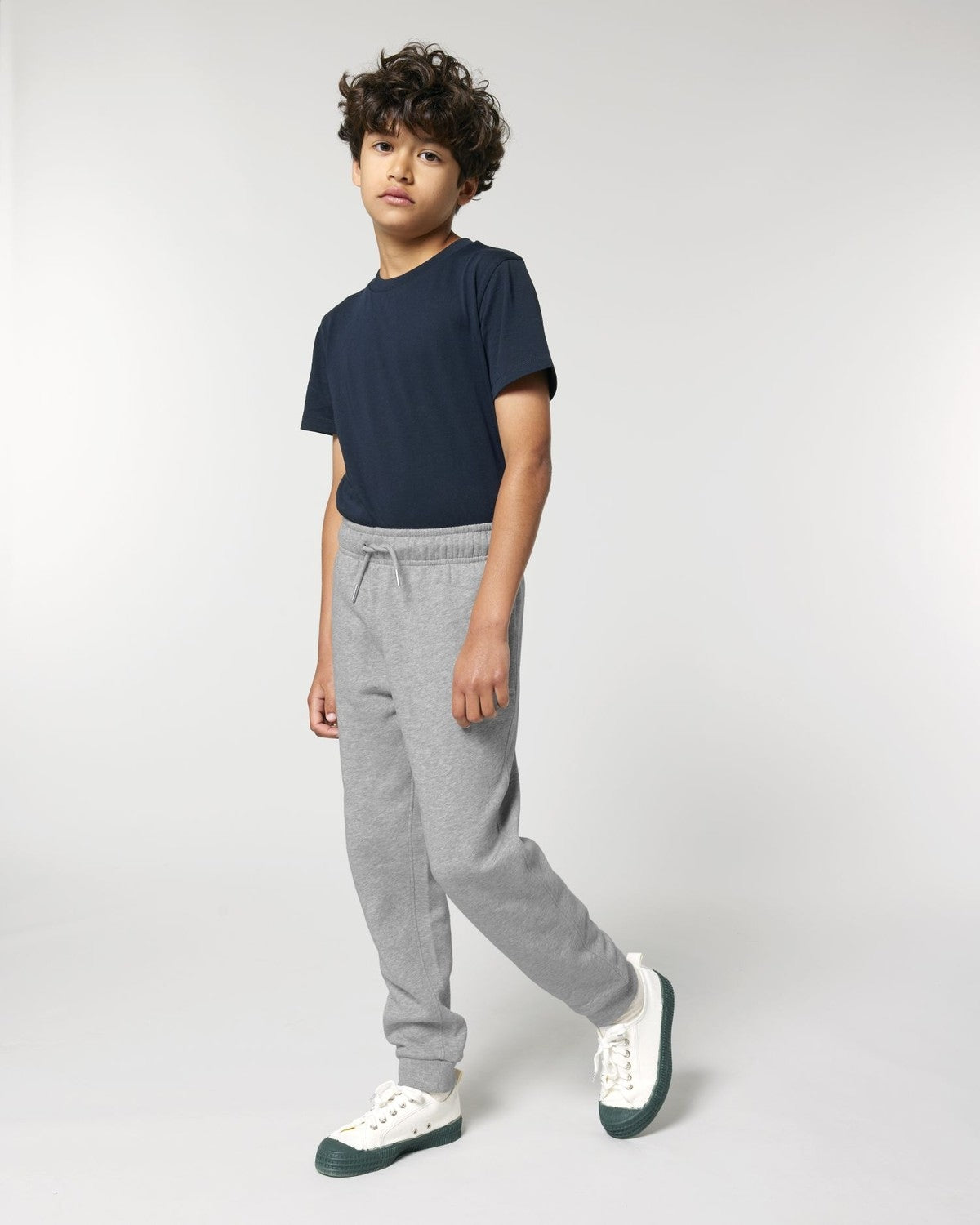 STSK183_C250_Front_Main_Studio_0.jpg