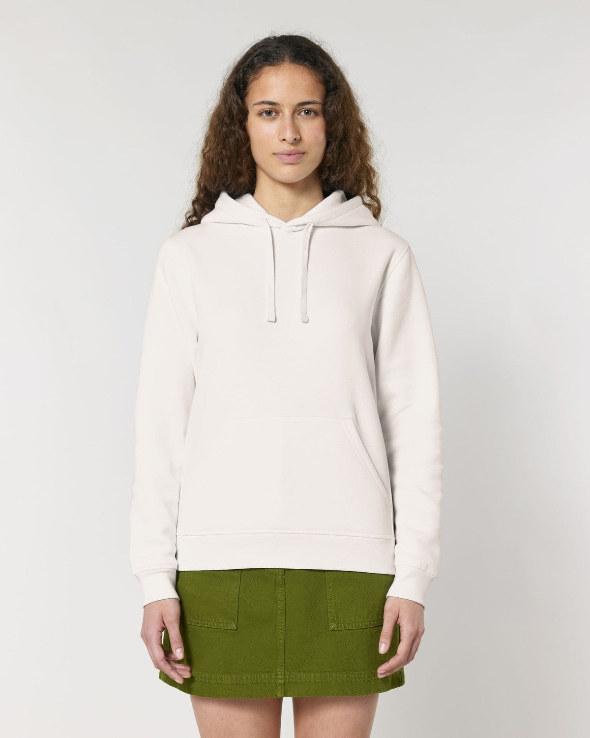 STSU168_C504_Front_Main_Studio_6.jpg
