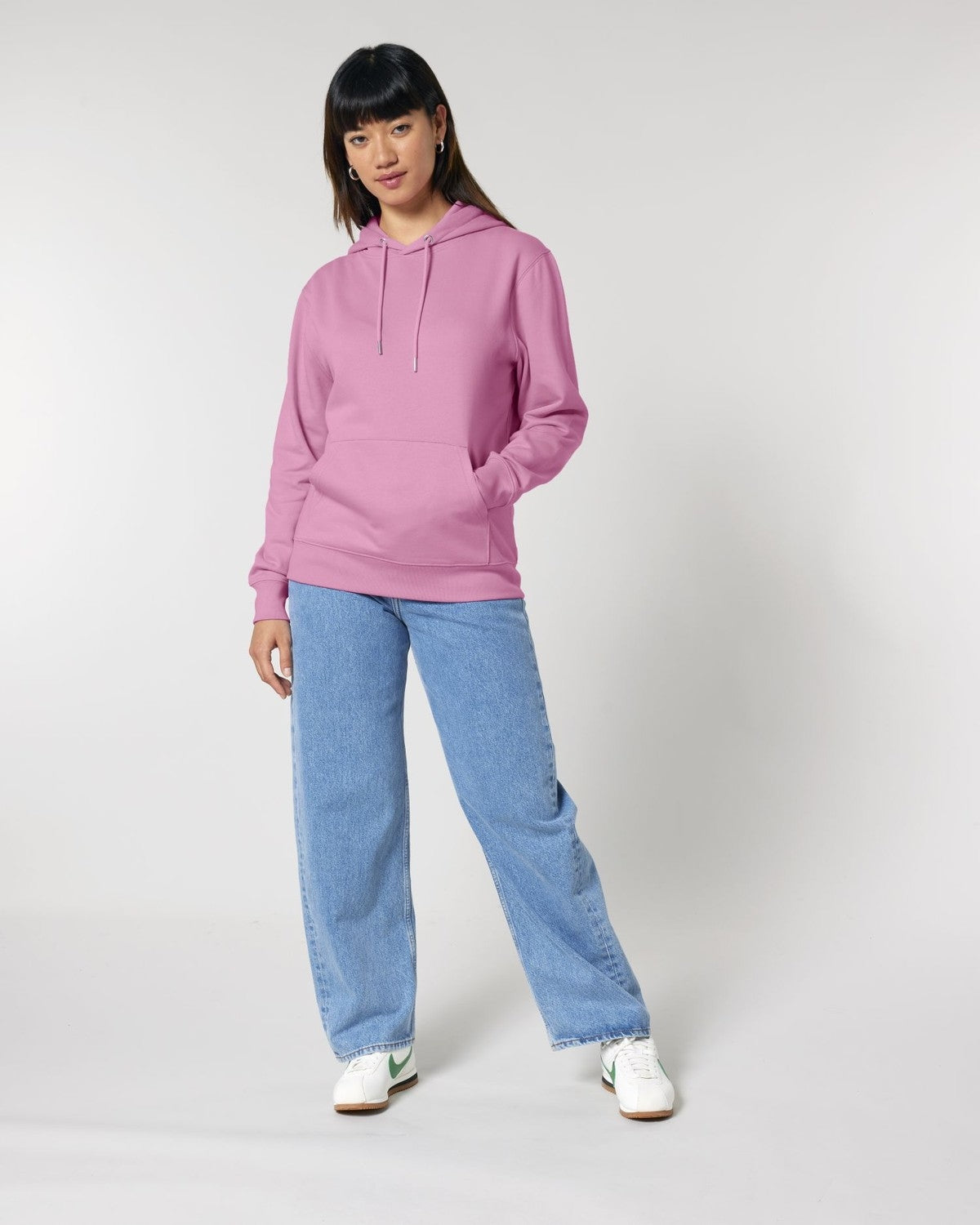STSU177_C129_Front_Main_Studio_5.jpg